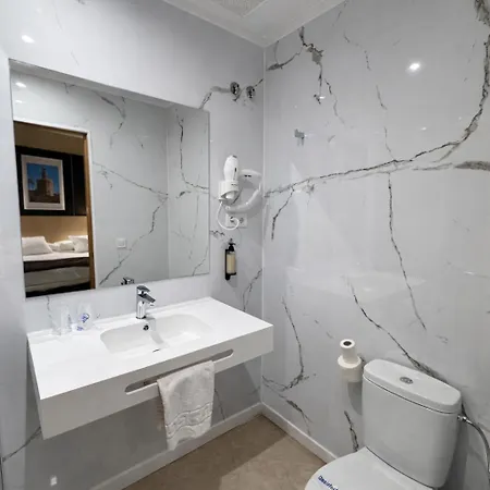 Duquesa Hotel 3*
