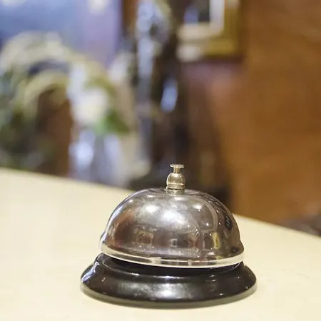 杜奎萨酒店
