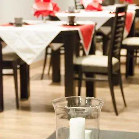 杜奎萨酒店 酒店 3*